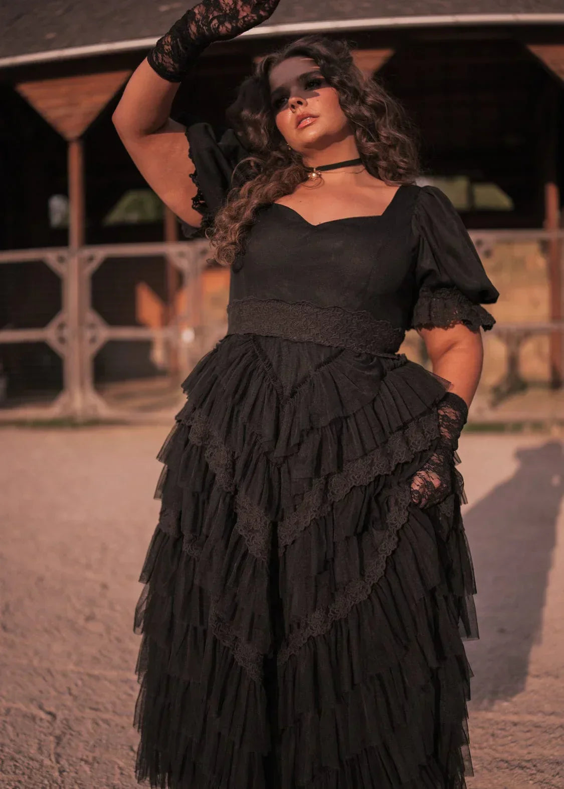 Thumbelina Dress Black